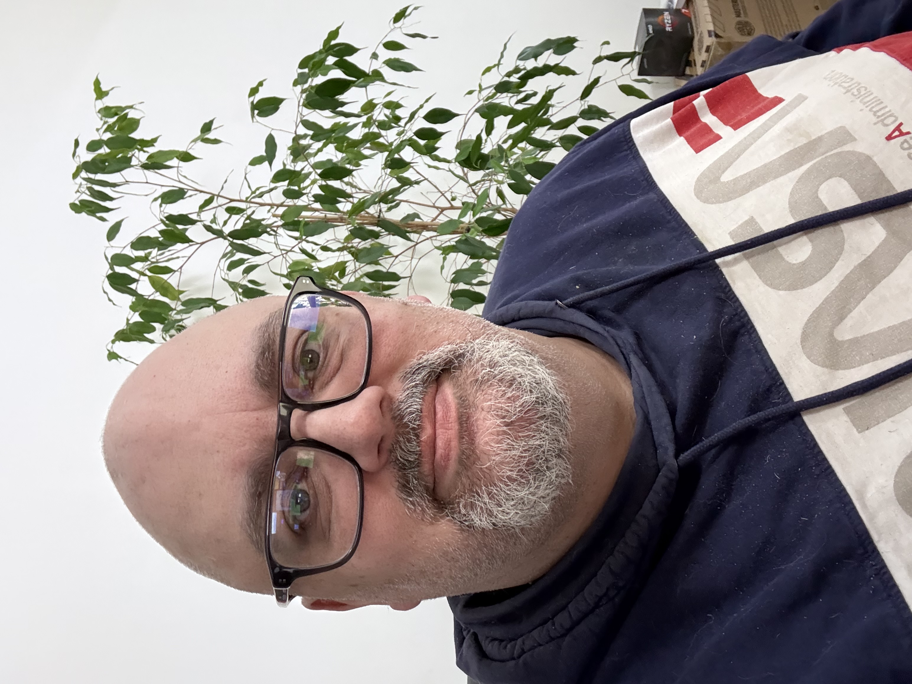 Cedric Halenria, Informagicien